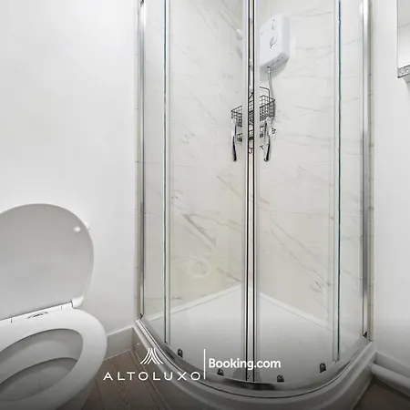 Elegant Perfect For Groups By Altoluxo Ferienhaus Bristol