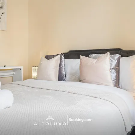 Ferienhaus Elegant Perfect For Groups By Altoluxo
