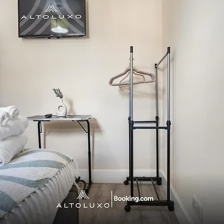 Ferienhaus Elegant Perfect For Groups By Altoluxo Bristol