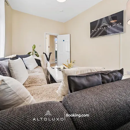 Ferienhaus Elegant Perfect For Groups By Altoluxo Bristol