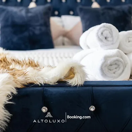 Elegant Perfect For Groups By Altoluxo Ferienhaus