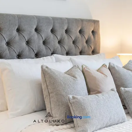 Ferienhaus Elegant Perfect For Groups By Altoluxo